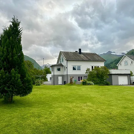 Spacious By The Fjord And Mountains Holiday home *